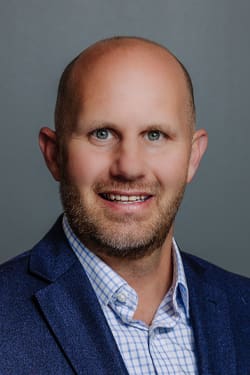 TIM HENDERSON